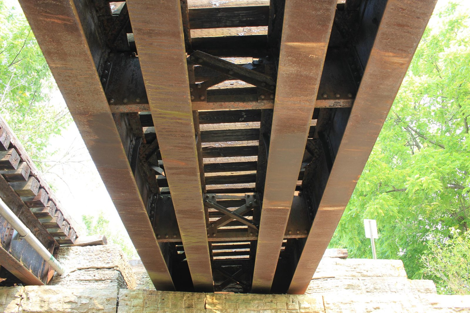 Girder detail